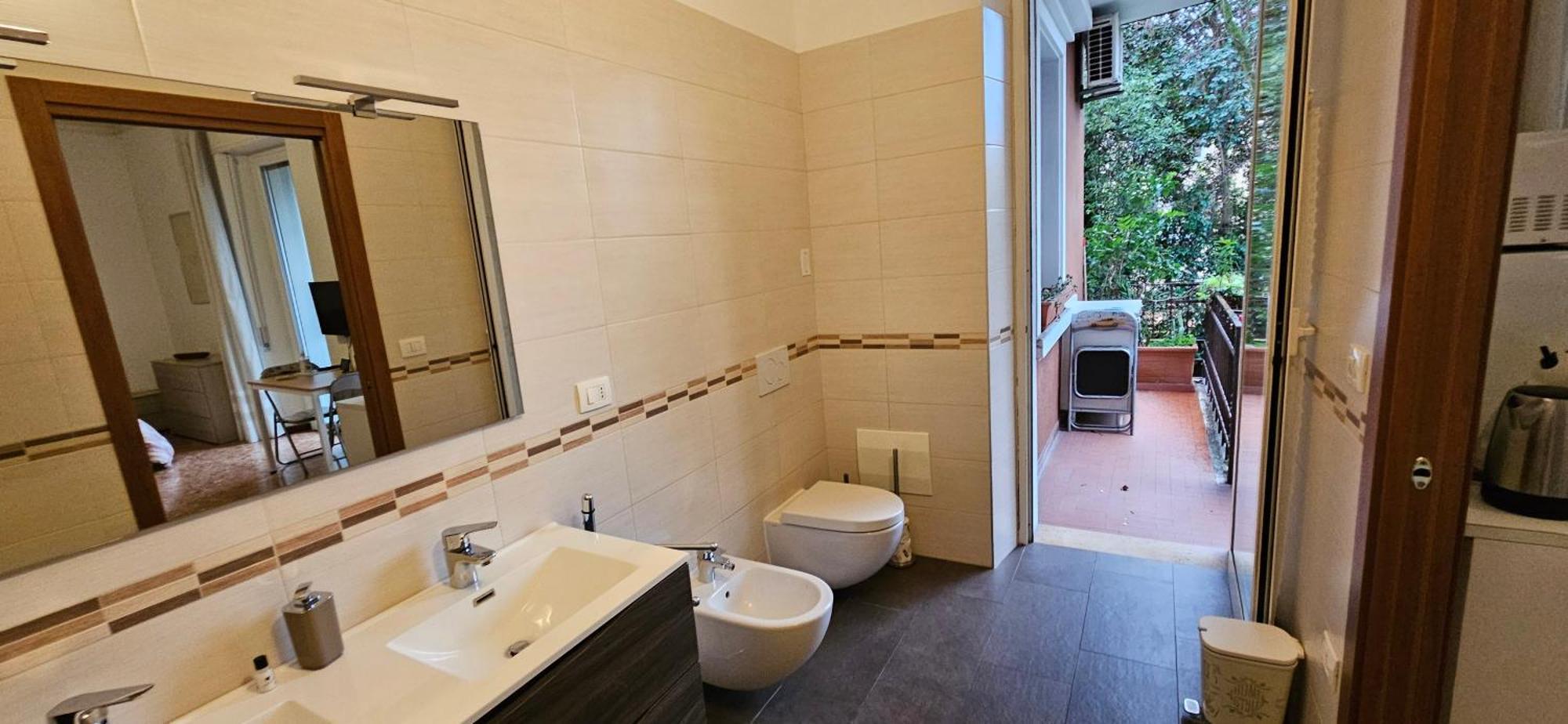Bed and Breakfast Lo Scoiattolo Верона Экстерьер фото