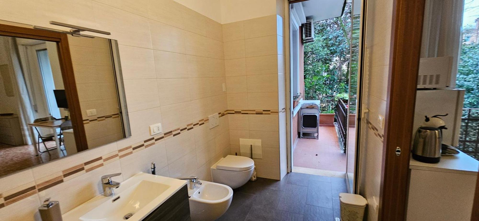 Bed and Breakfast Lo Scoiattolo Верона Экстерьер фото