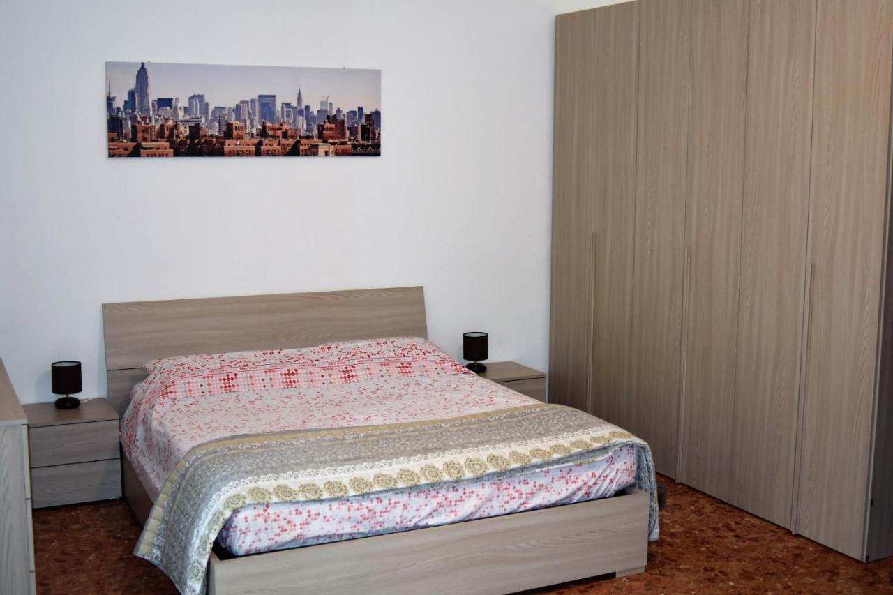 Bed and Breakfast Lo Scoiattolo Верона Экстерьер фото